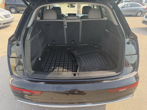 Used 2021 Audi Q5 2.0T Premium Plus AWD/4WD image 11