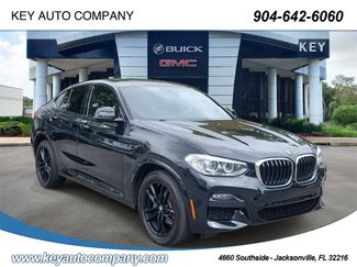 Used 2021 BMW X4 xDrive30i video 1
