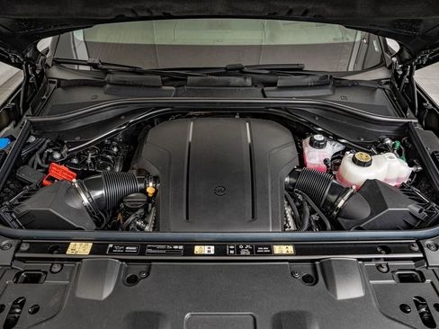 New 2026 Land Rover Range Rover SV AWD/4WD image 45