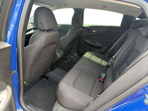 Used 2023 Chevrolet Malibu RS FWD image 19