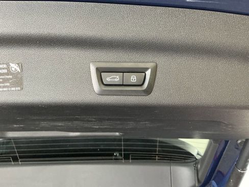 Certified 2025 BMW X1 xDrive28i w/ Convenience Package AWD/4WD image 12