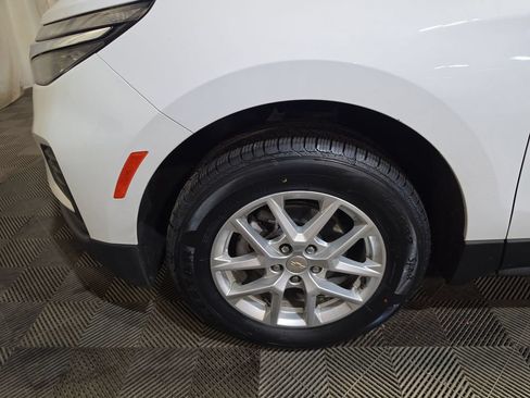Used 2023 Chevrolet Equinox LS w/ LS Convenience Package AWD/4WD image 18