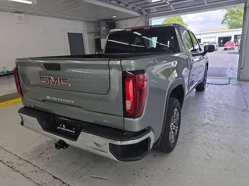 Certified 2026 GMC Sierra 1500 SLT AWD/4WD image 5