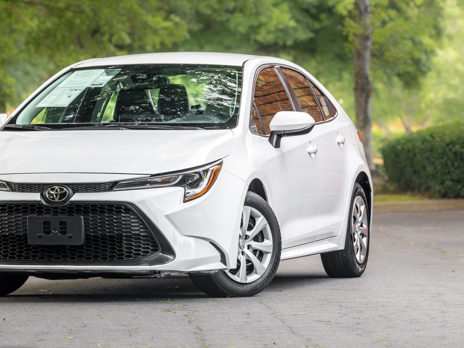 Used 2021 Toyota Corolla LE FWD image 28