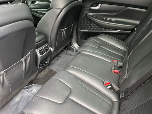 Used 2023 Hyundai Santa Fe Limited image 4