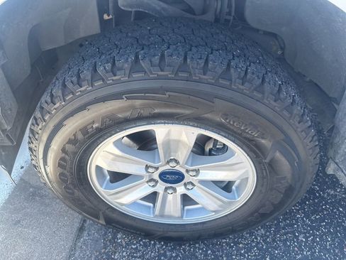 Used 2019 Ford F150 XLT RWD image 8