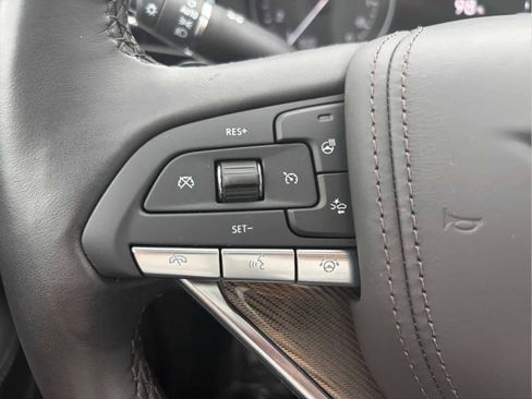 Used 2025 Cadillac XT6 Premium Luxury w/ Platinum Package AWD/4WD image 14