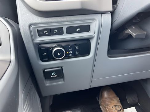 Used 2024 Ford F150 XLT w/ Equipment Group 302A MID image 34