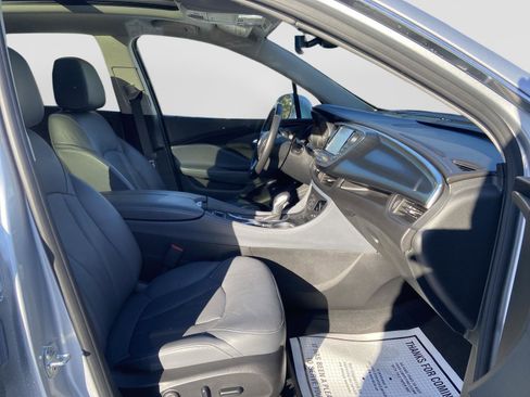 Used 2019 Buick Envision Premium w/ Driver Confidence Package AWD/4WD image 34