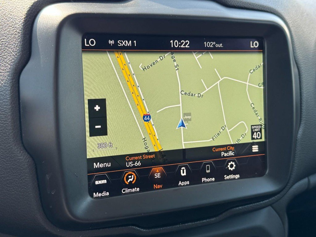 Used 2023 Jeep Renegade Latitude AWD/4WD image 20