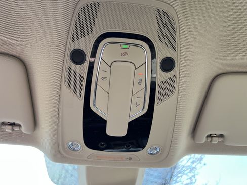 Used 2023 Audi Q5 2.0T Premium w/ Convenience Package image 28