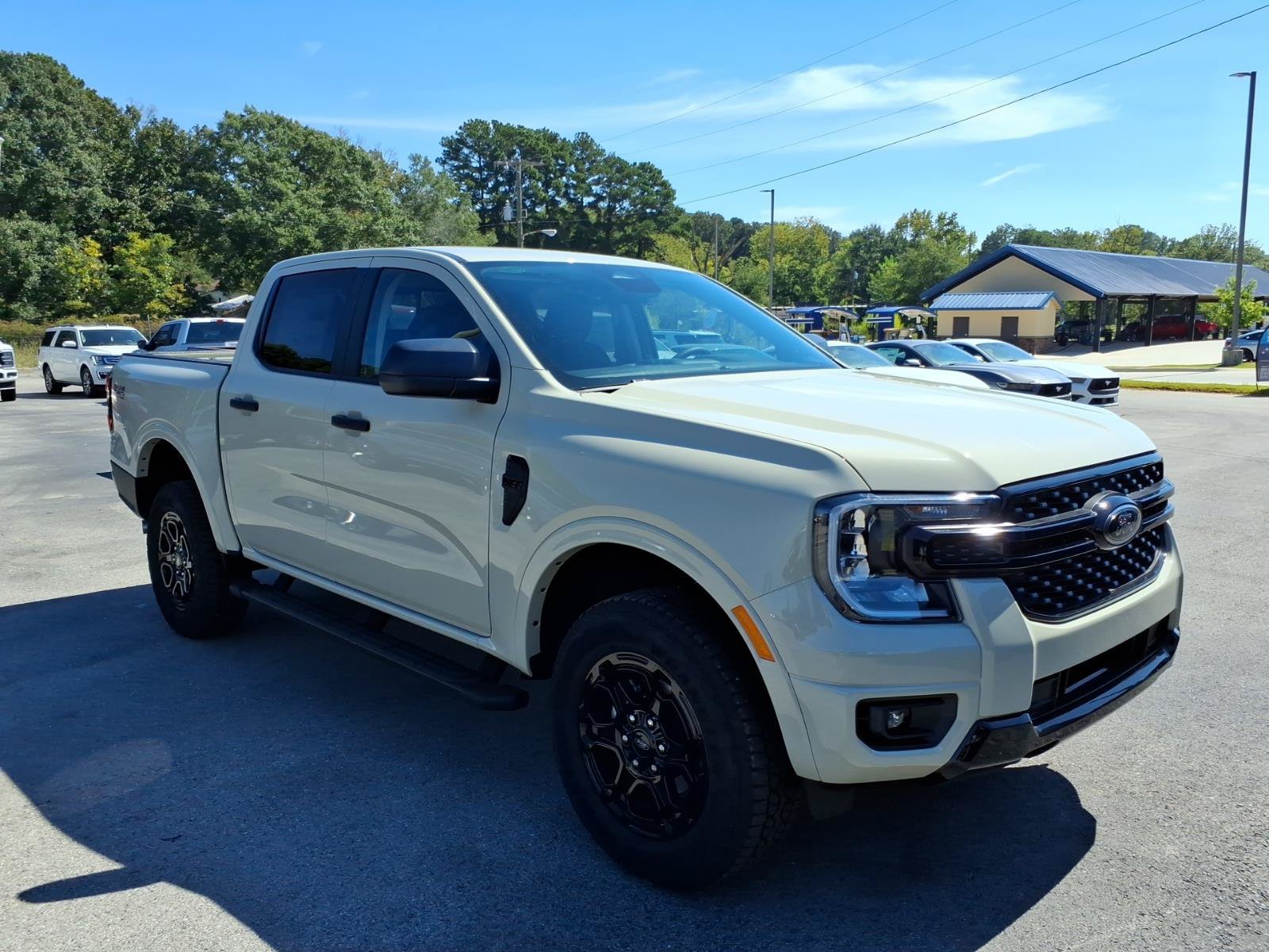 New 2026 Ford Ranger XLT w/ FX4 Off-Road Package AWD/4WD image 6