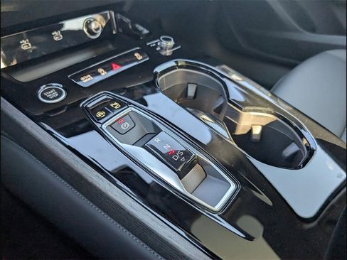 Used 2025 Audi A5 2.0T Premium w/ Convenience Package image 19