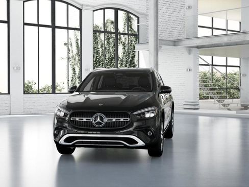 Certified 2025 Mercedes-Benz GLA 250 image 42