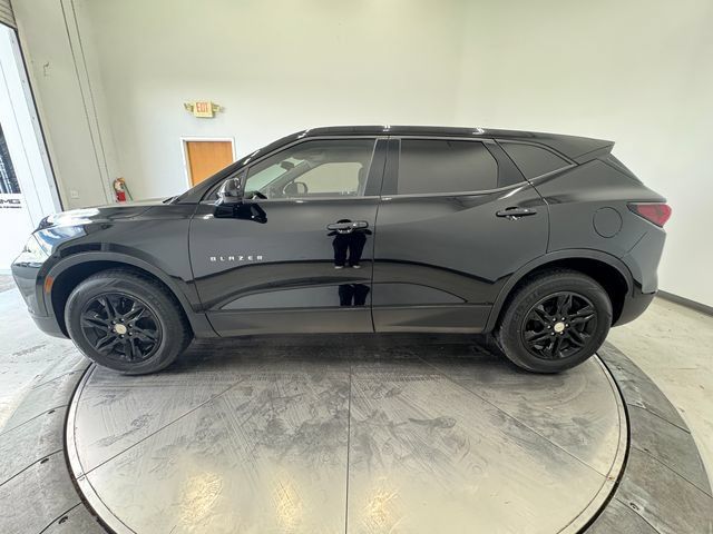 Used 2019 Chevrolet Blazer LT FWD image 16