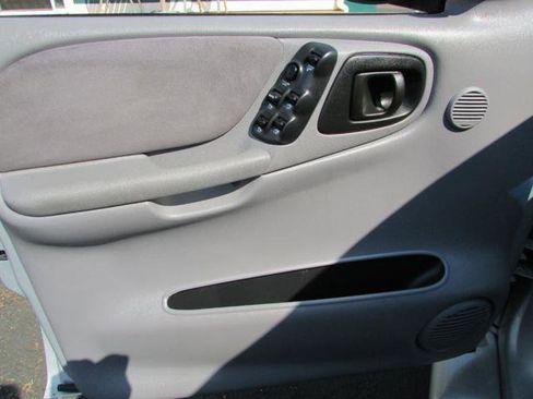 Used 1999 Dodge Durango SLT image 7