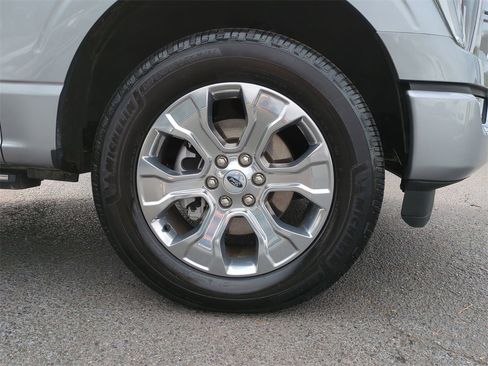 Used 2023 Ford F150 Platinum image 10