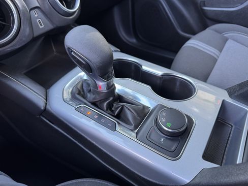 Used 2023 Chevrolet Blazer LT image 29