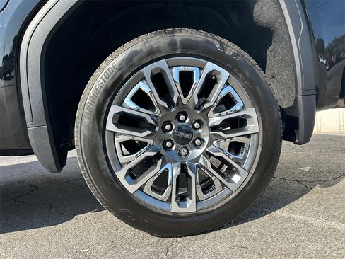 Used 2025 GMC Sierra 1500 Denali Ultimate image 20