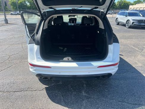 Certified 2023 Lincoln Corsair AWD w/ Equipment Group 101A image 28