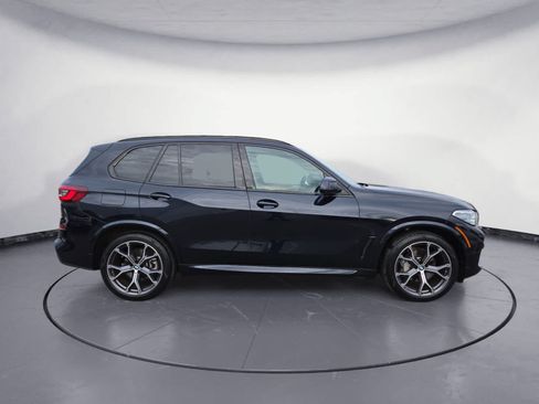 Used 2022 BMW X5 xDrive40i w/ M Sport Package AWD/4WD image 11