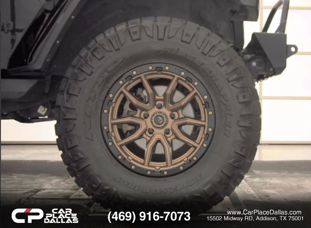 Used 2022 Jeep Gladiator Sport AWD/4WD image 16