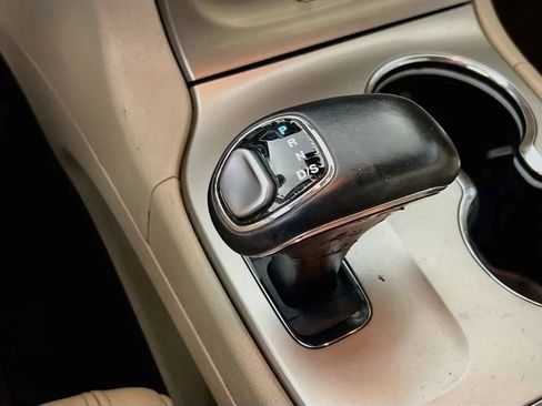 Used 2014 Jeep Grand Cherokee Limited AWD/4WD image 18