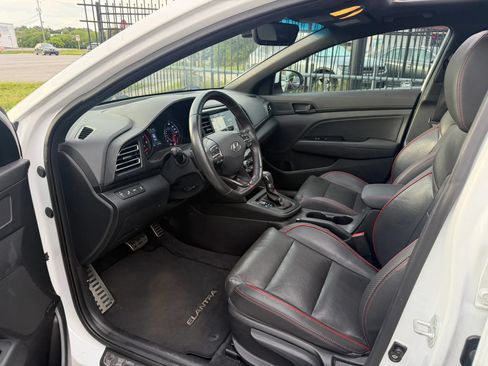 Used 2020 Hyundai Elantra Sport w/ Premium Package 02 FWD image 8