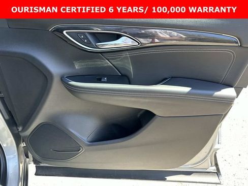 Certified 2023 Buick Envision Essence w/ Sport Touring Package AWD/4WD image 8