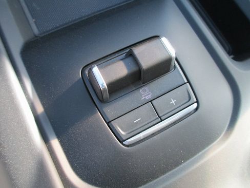 New 2026 GMC Sierra 2500 AT4X image 18