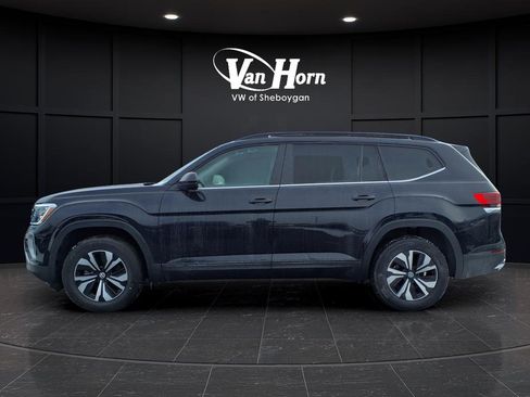 Used 2024 Volkswagen Atlas SE image 60