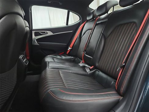 Used 2022 Genesis G70 3.3T w/ Sport Advanced Package image 22