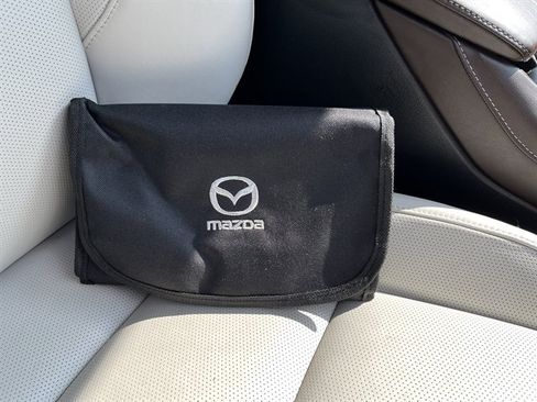 Used 2022 MAZDA CX-30 AWD 2.5 S w/ Premium Package image 36