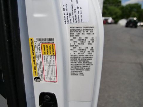 Used 2025 Ford F250 XL RWD image 40