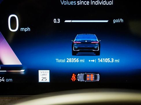 Used 2025 BMW 530i RWD image 42