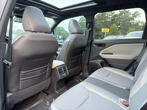Certified 2026 Subaru Forester Premium AWD/4WD image 12