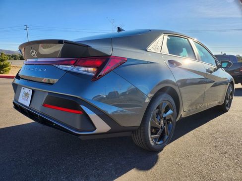 New 2026 Hyundai Elantra Sport image 4