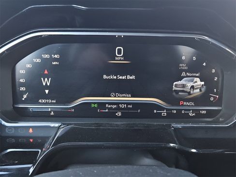 Used 2025 GMC Sierra 1500 SLT image 10