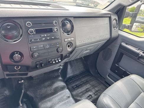 Used 2015 Ford F350 XL AWD/4WD image 10