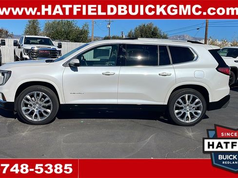 Used 2025 GMC Acadia Denali w/ Super Cruise Package image 2