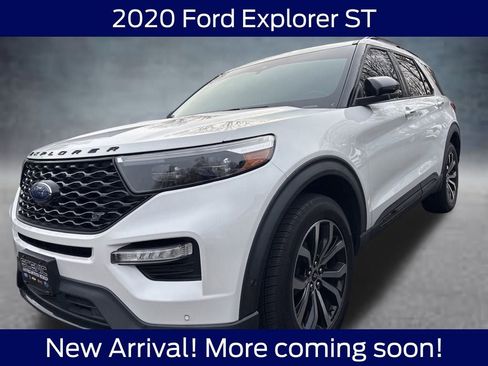 Used 2020 Ford Explorer ST w/ Premium Technology Package image 2