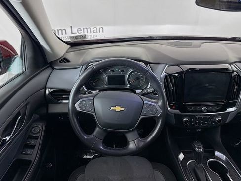 Used 2020 Chevrolet Traverse LT w/ Driver Confidence II Package image 23