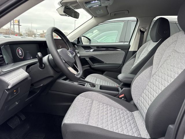 Used 2026 Volkswagen Tiguan S FWD image 11