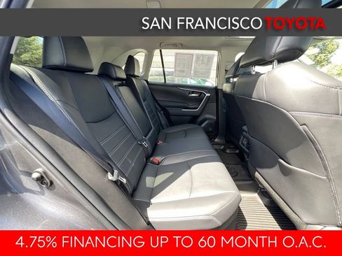 Certified 2022 Toyota RAV4 XLE Premium AWD/4WD image 19