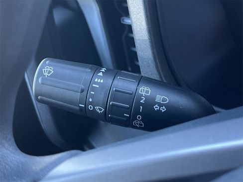 New 2025 Ford Bronco Base image 11