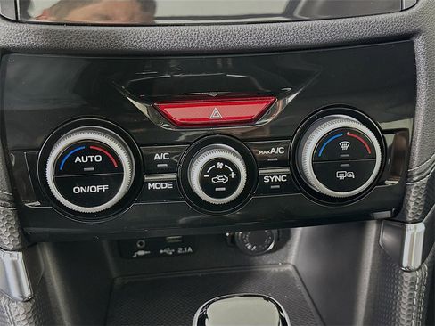 Used 2024 Subaru Forester Limited image 18