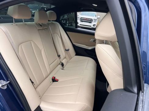 Used 2021 BMW 330i Sedan w/ Convenience Package image 27