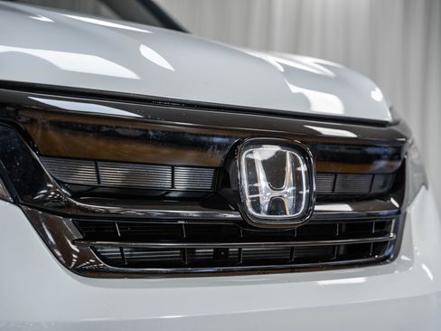 Used 2022 Honda Pilot Sport image 7