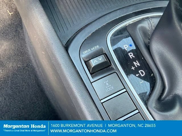 Used 2025 Hyundai Kona SEL AWD/4WD image 19