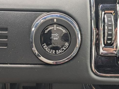 Certified 2024 Lincoln Navigator Black Label AWD/4WD image 30